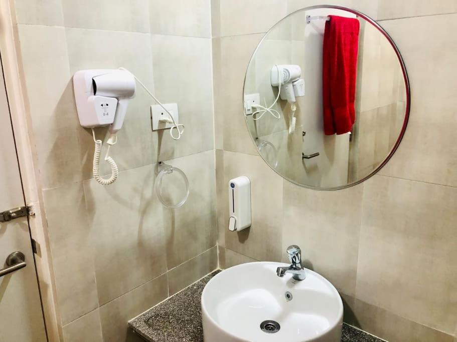 Lovely 2-Bedroom Sea View Serviced Apartment Dabolim Goa 외부 사진